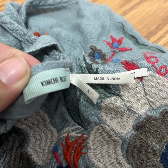 Floral Flowy top - Picture 2 of 4